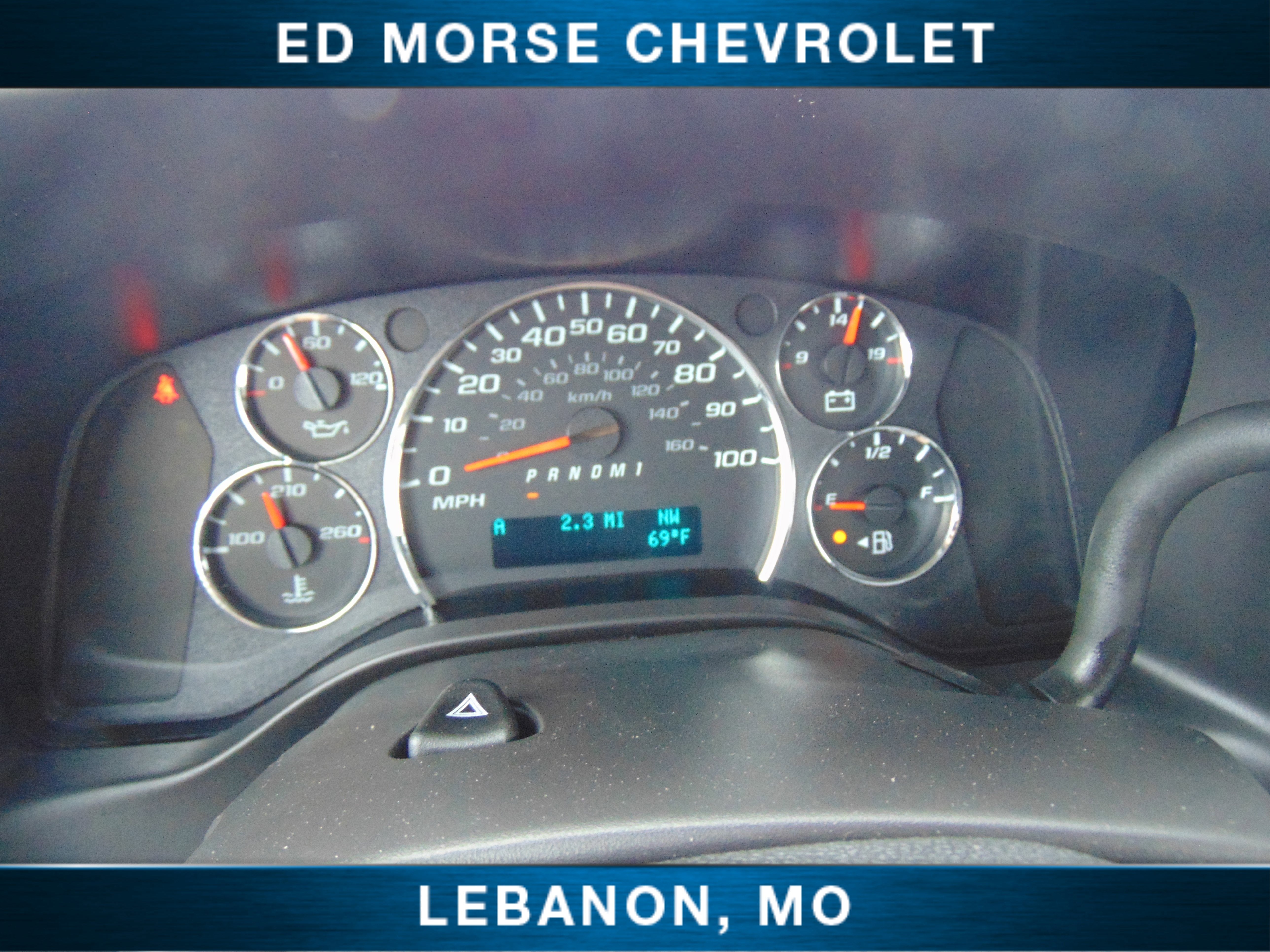 2025 Chevrolet Express Cargo 3500 WT