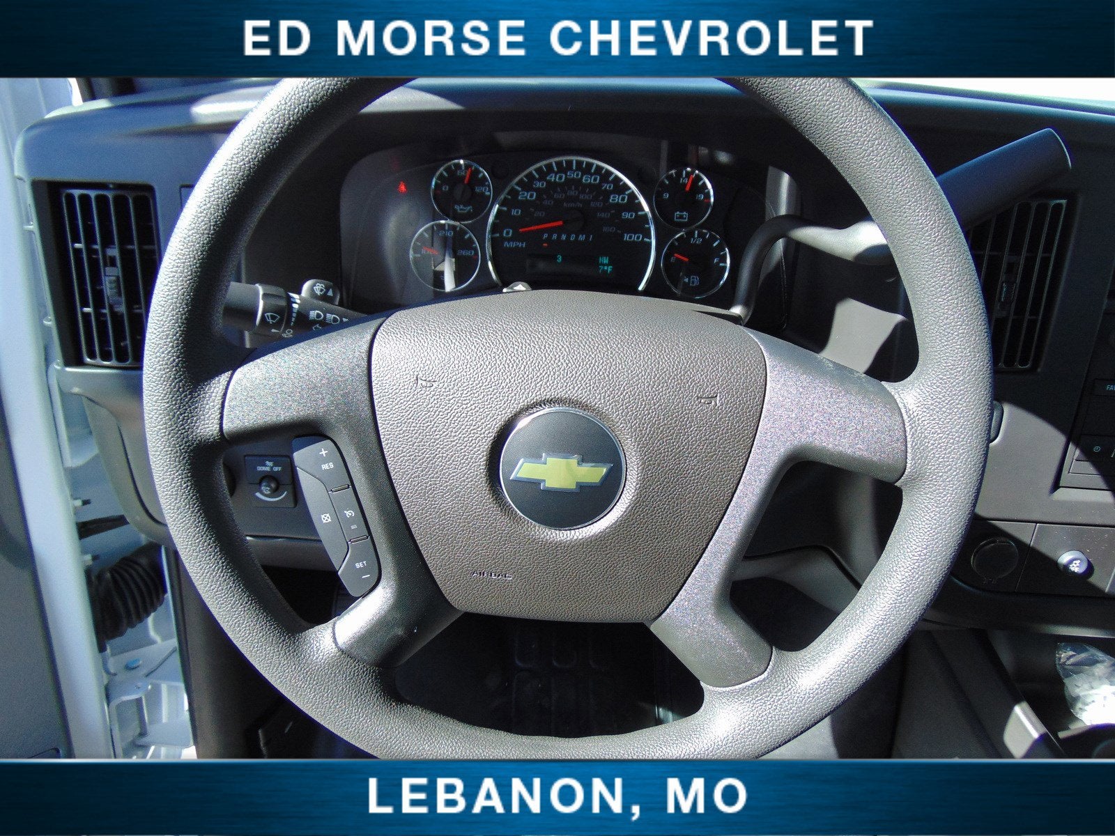 2024 Chevrolet Express Cargo 3500 WT