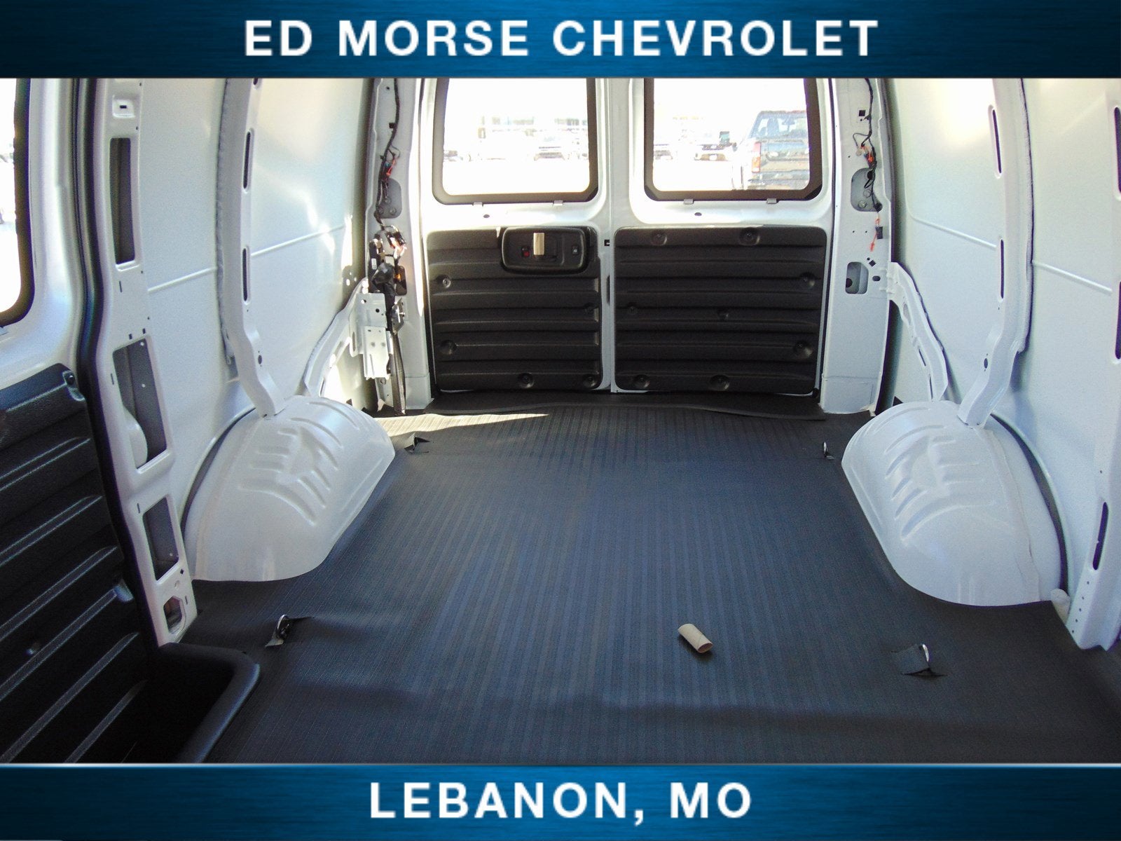 2024 Chevrolet Express Cargo 3500 WT