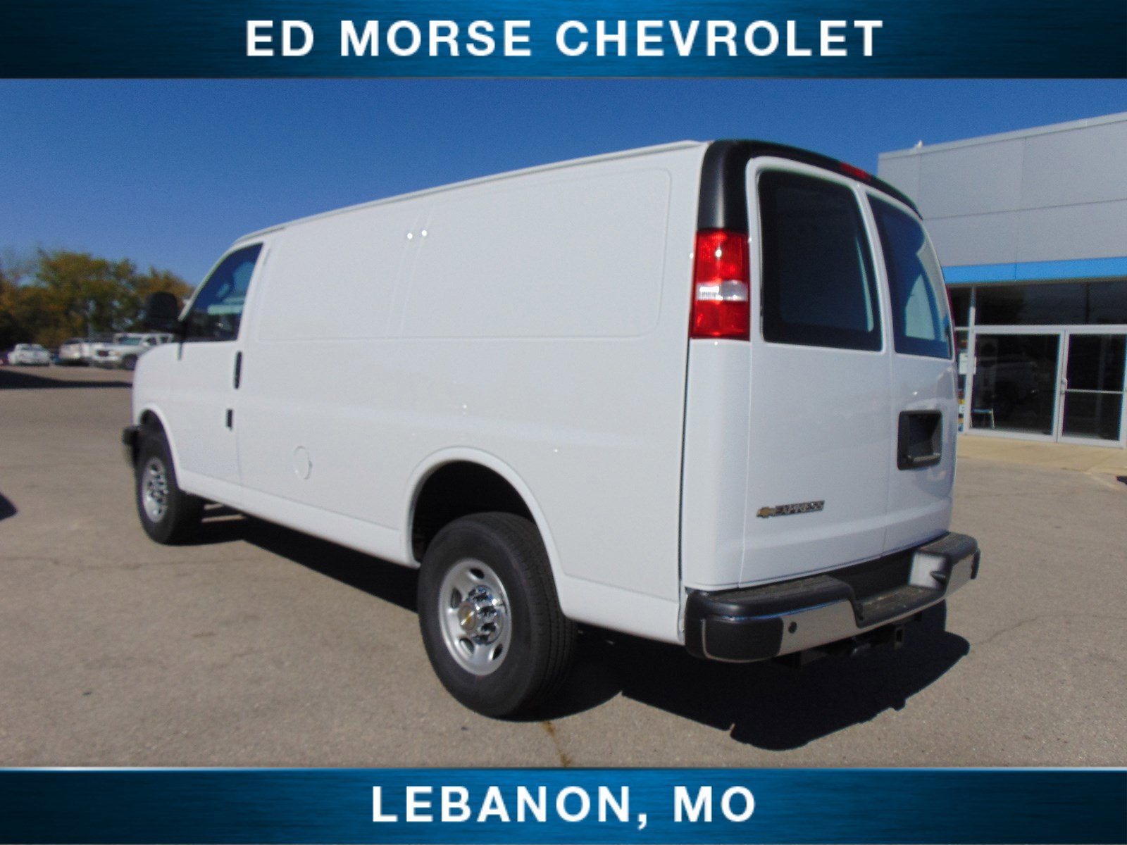2024 Chevrolet Express Cargo 3500 WT