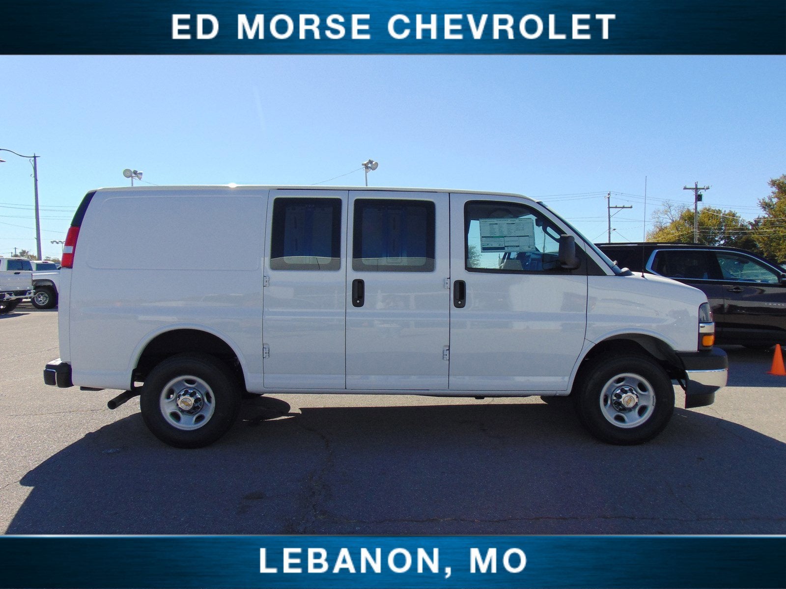 2024 Chevrolet Express Cargo 3500 WT