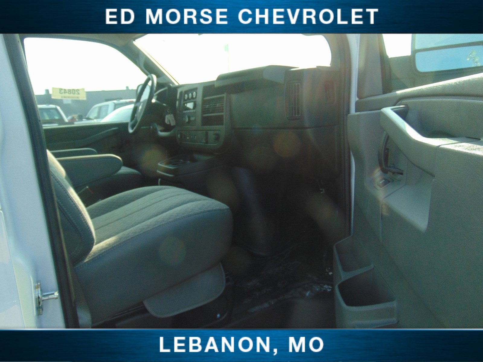 2024 Chevrolet Express Cargo 3500 WT