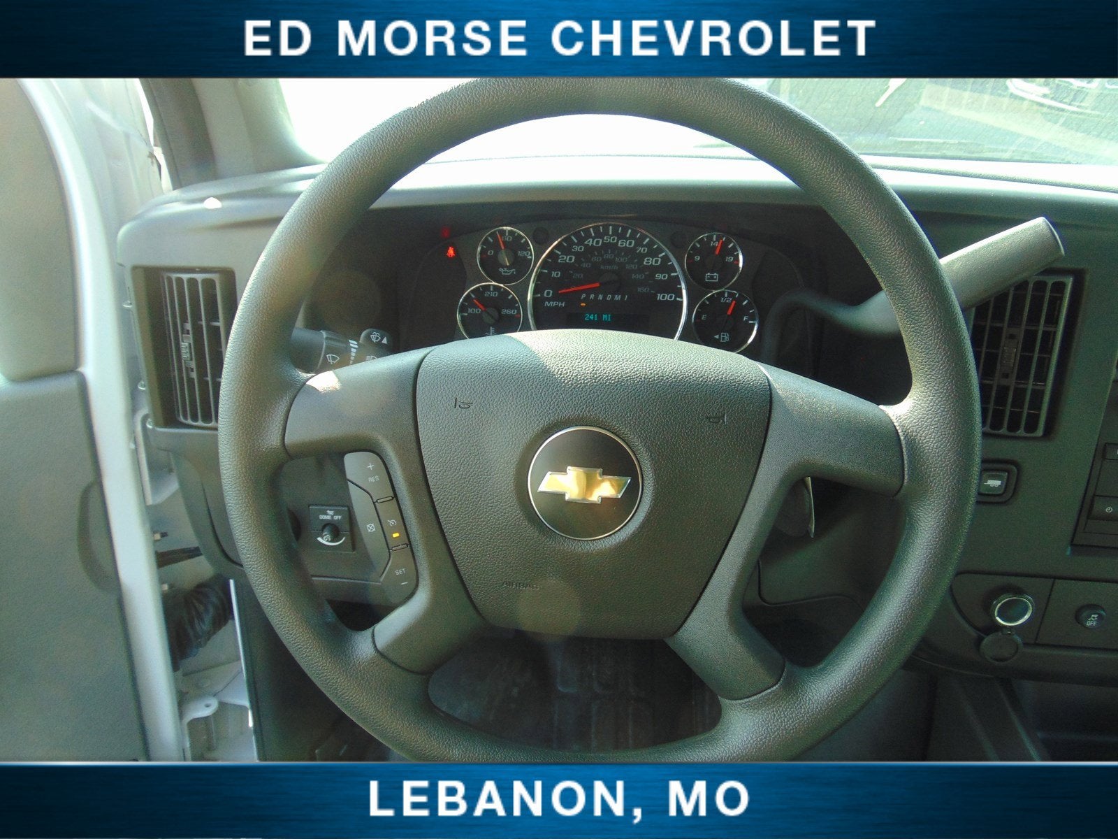 2024 Chevrolet Express Cargo 3500 WT