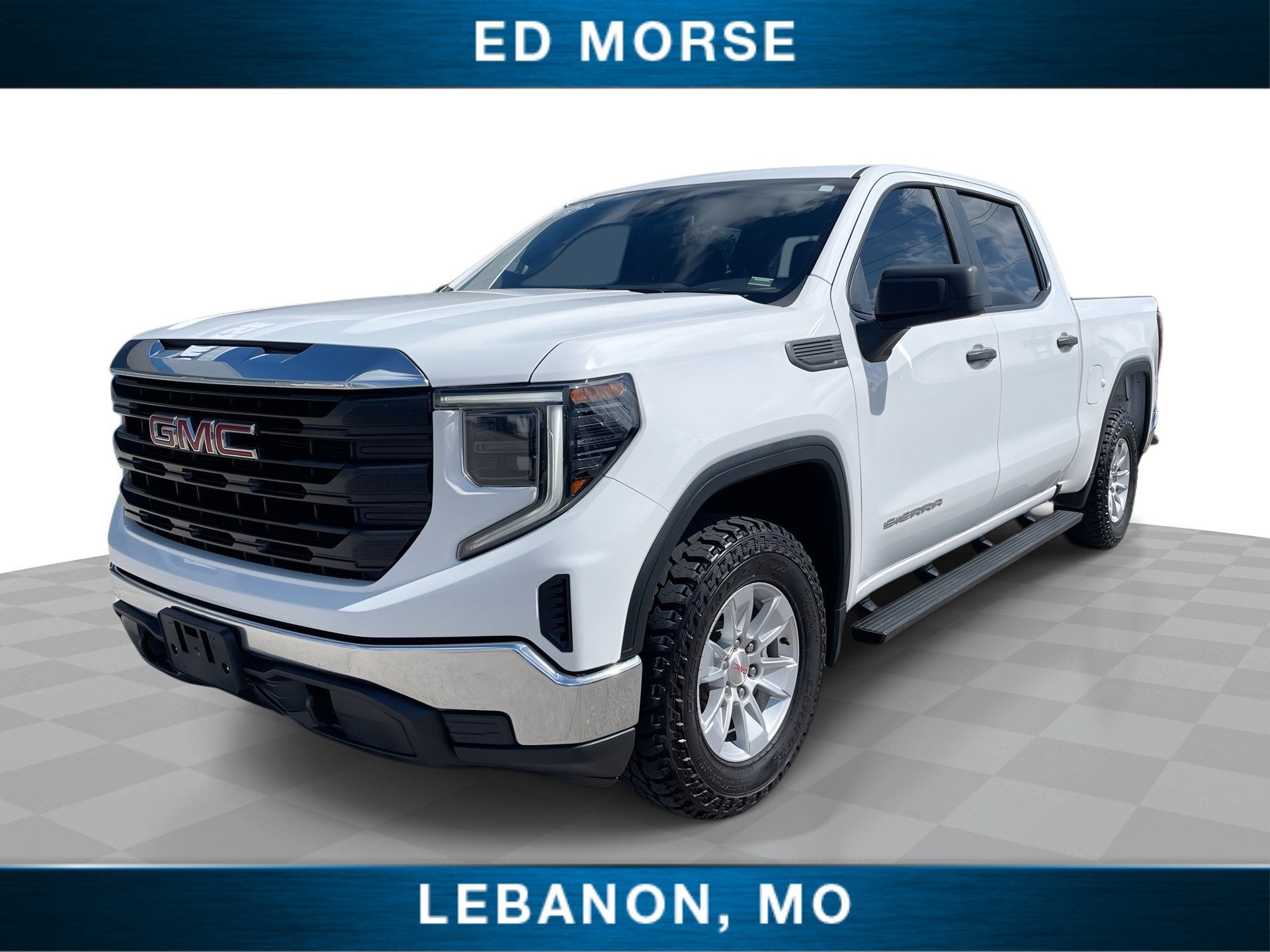 2023 GMC Sierra 4WD Crew Cab Short Box Pro's photo