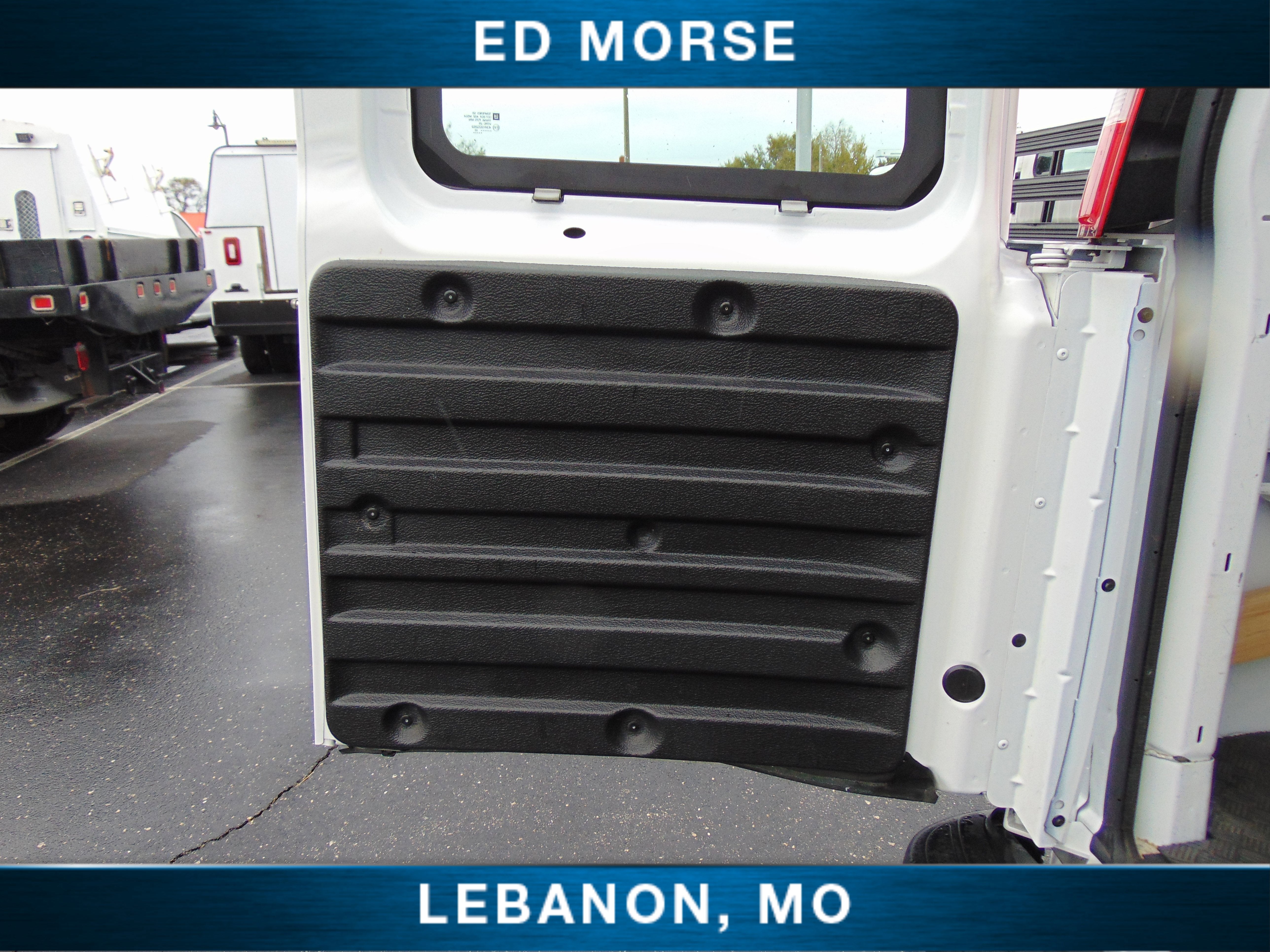 2023 GMC Savana Cargo 2500 Work Van