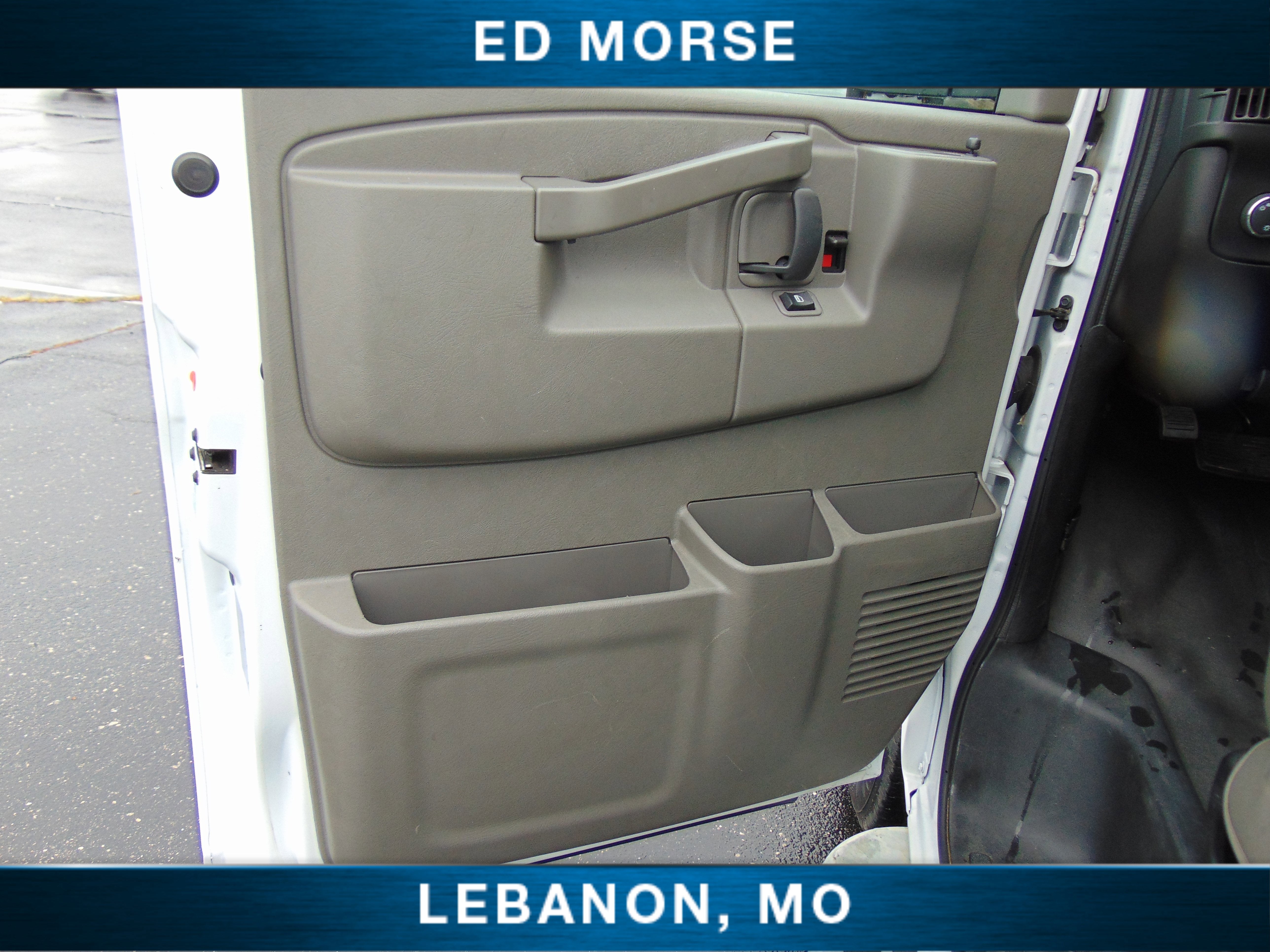 2023 GMC Savana Cargo 2500 Work Van