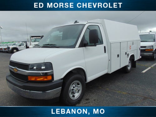 2025 Chevrolet Express Cutaway 3500 1WT