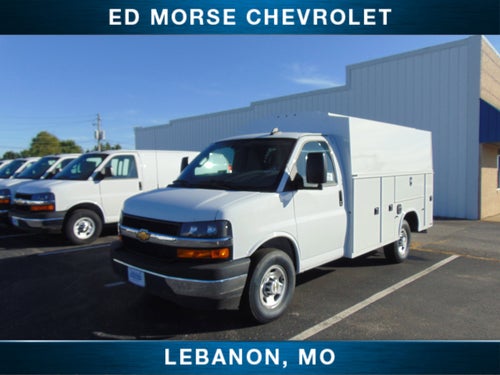 2025 Chevrolet Express Cutaway 3500 1WT
