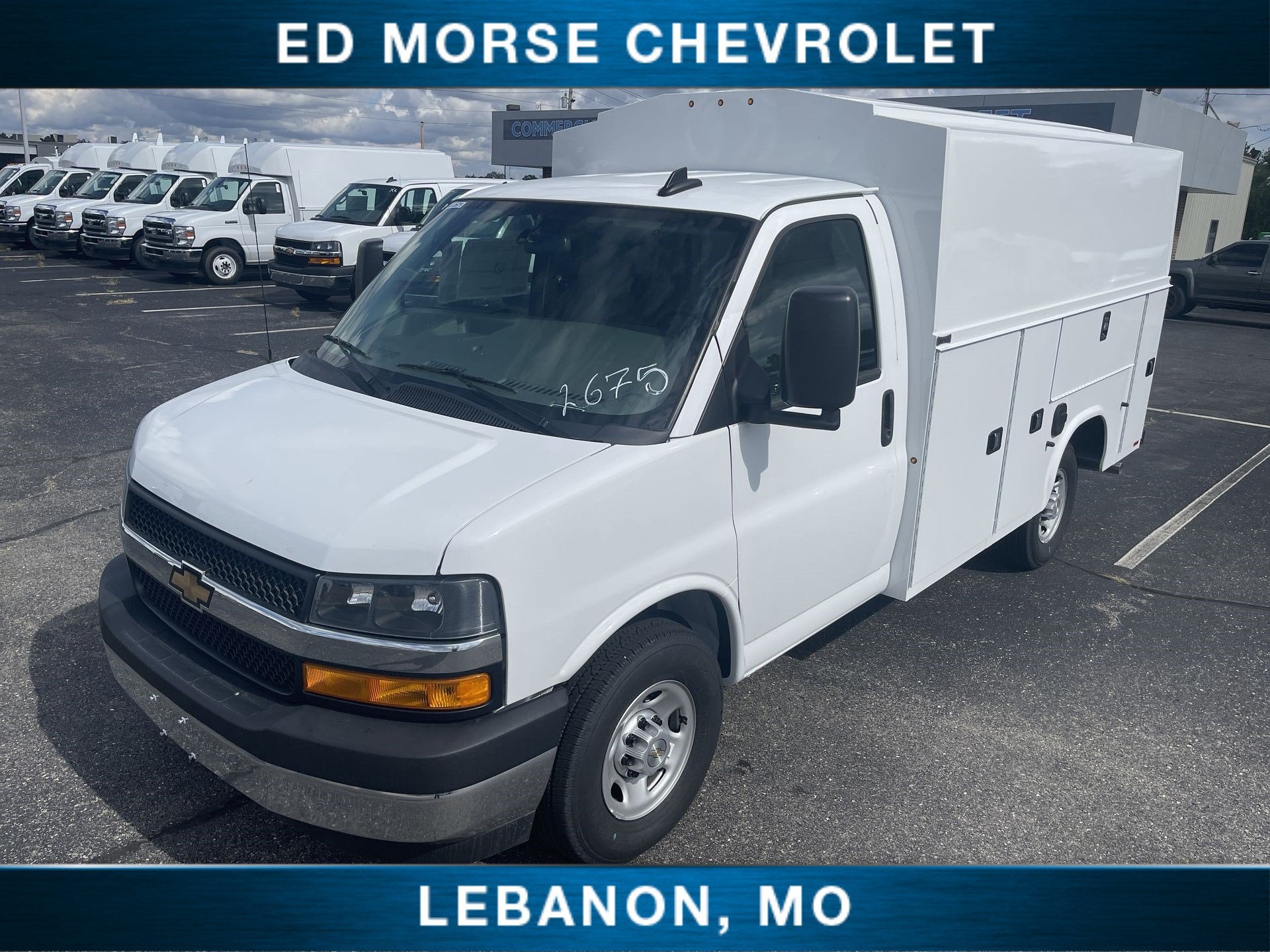 2026 Chevrolet Express Cutaway 3500 1WT