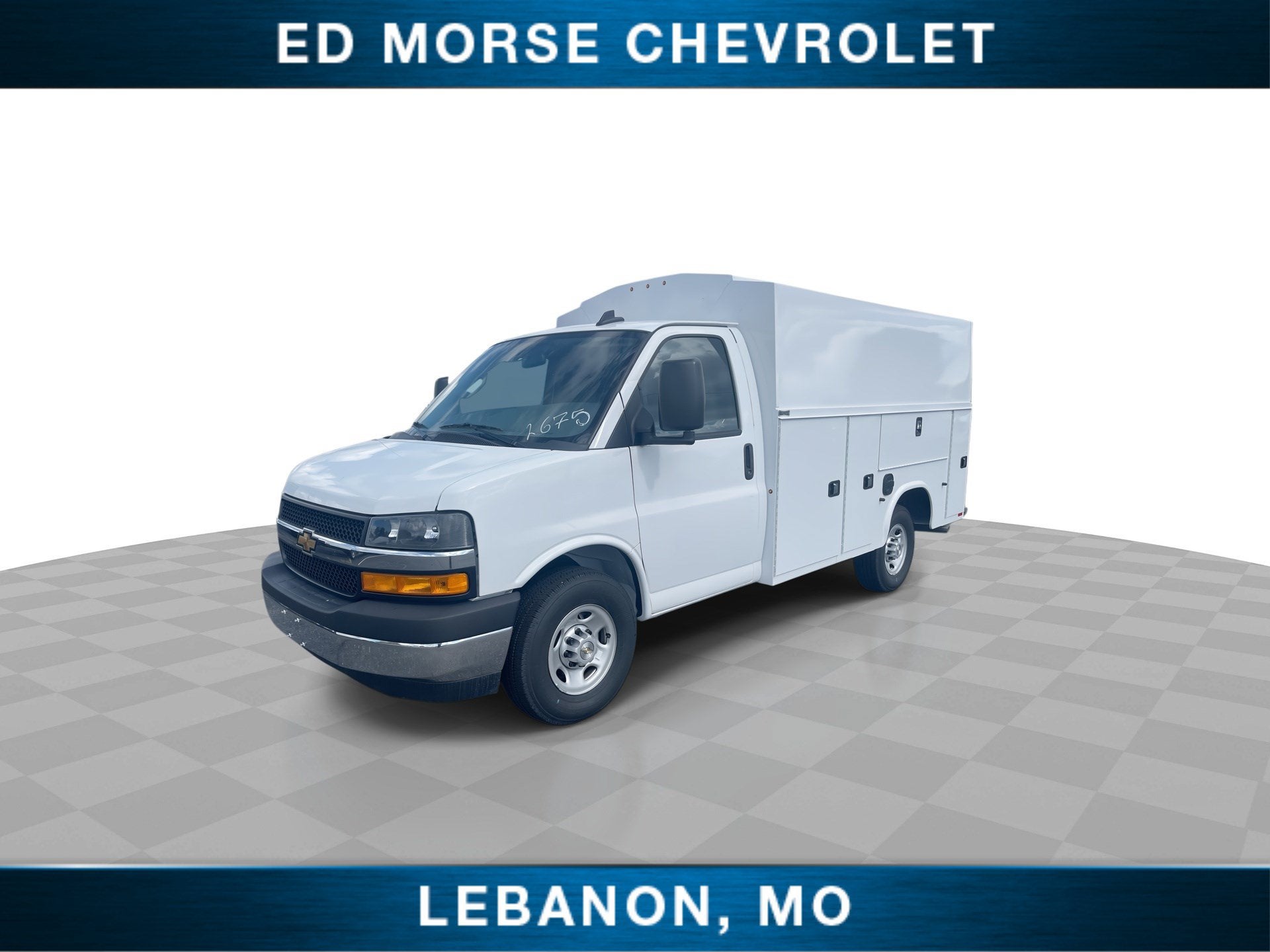 2026 Chevrolet Express Cutaway 3500 1WT