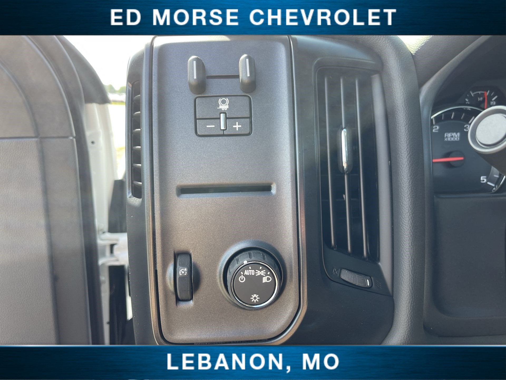 2026 Chevrolet Silverado 6500 HD Work Truck