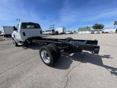 2026 Chevrolet Silverado 6500 HD Work Truck
