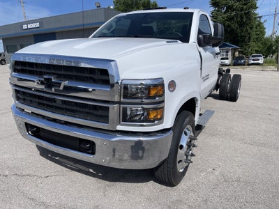 2026 Chevrolet Silverado 6500 HD Work Truck
