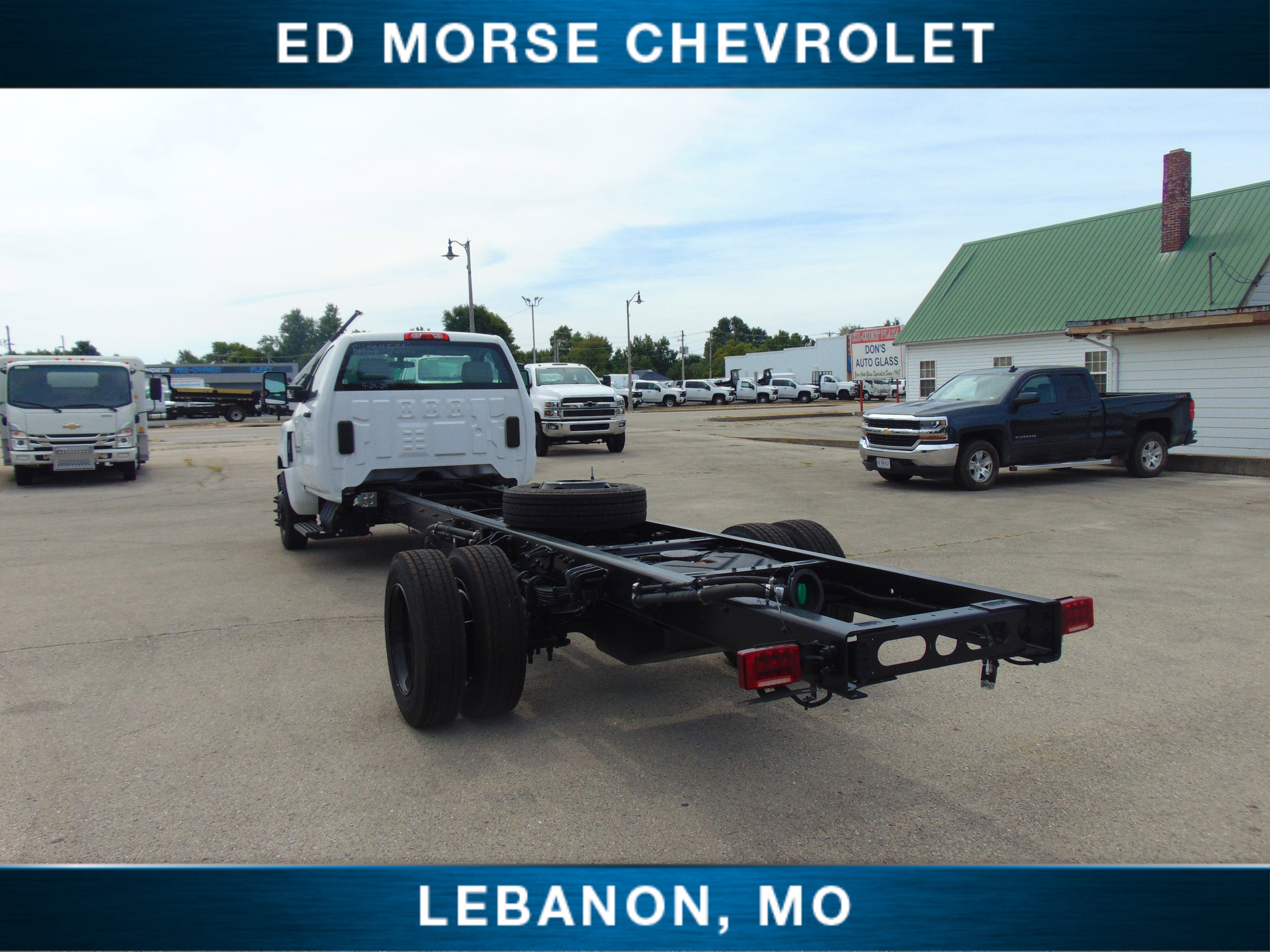 2024 Chevrolet Silverado 6500 HD Work Truck