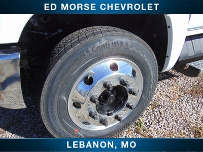 2025 Chevrolet Silverado 6500 HD Work Truck