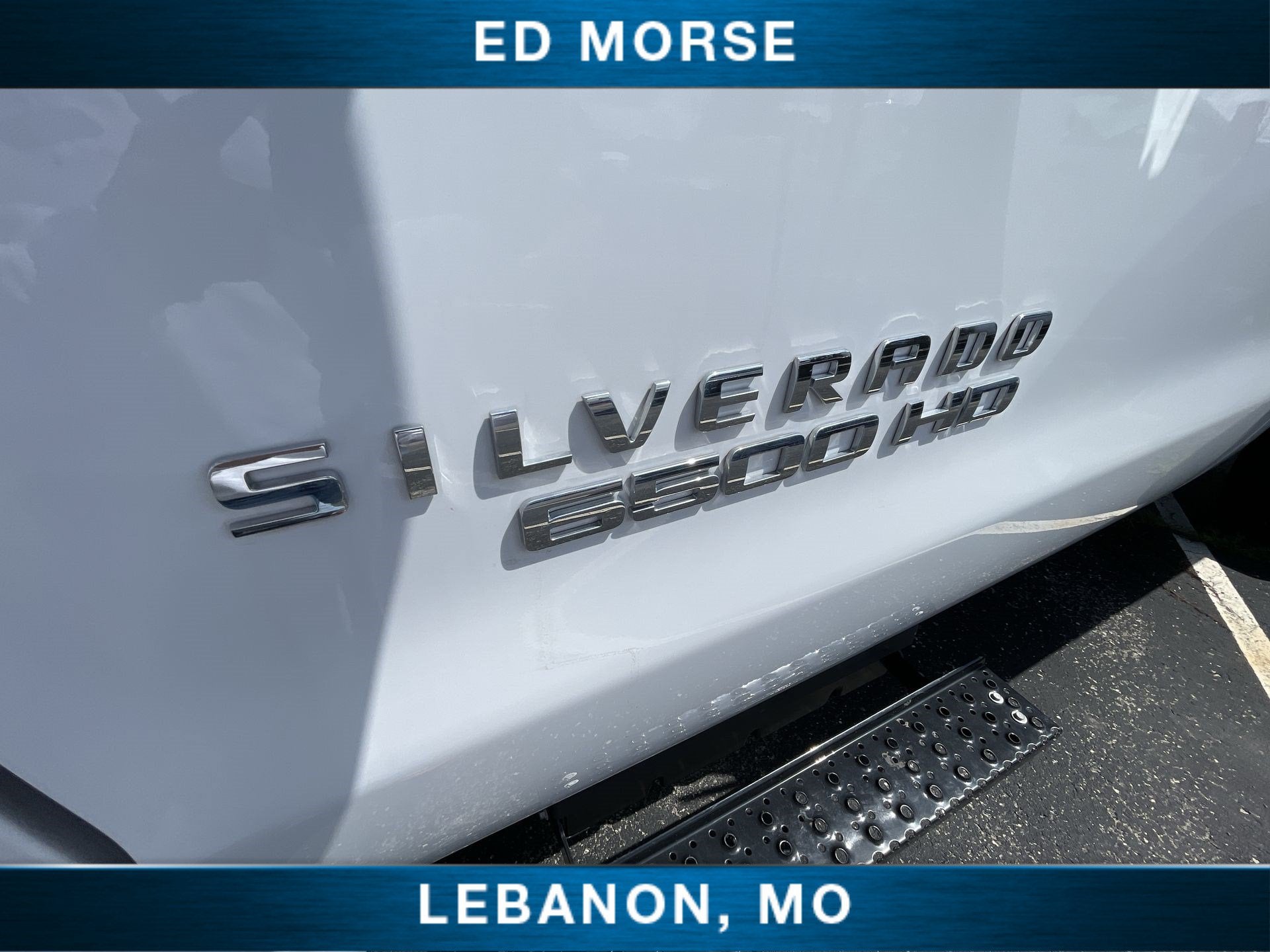 2024 Chevrolet Silverado 6500 HD Work Truck