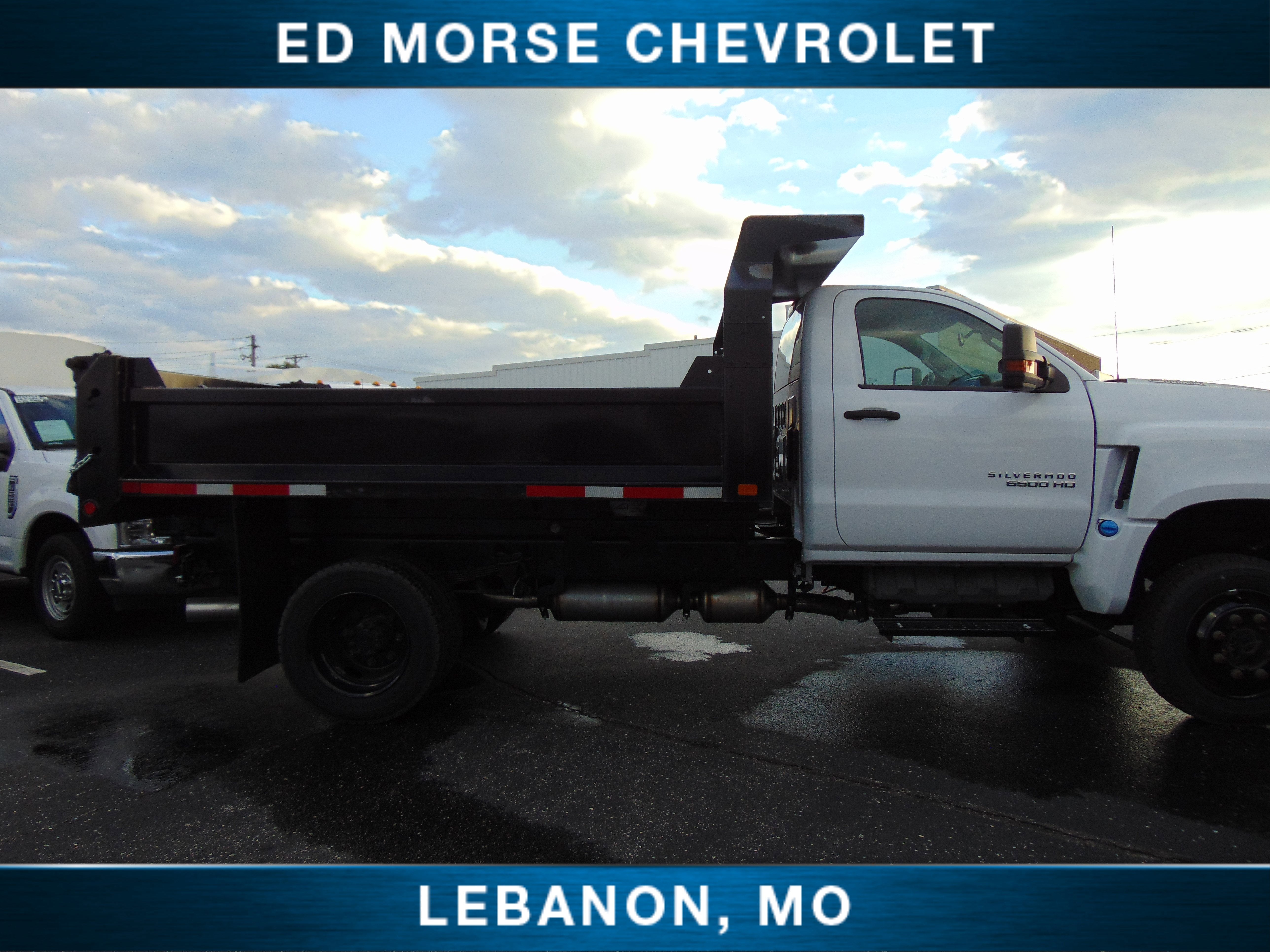 2024 Chevrolet Silverado 6500 HD Work Truck