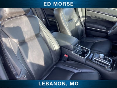 2023 Chrysler 300 Touring L