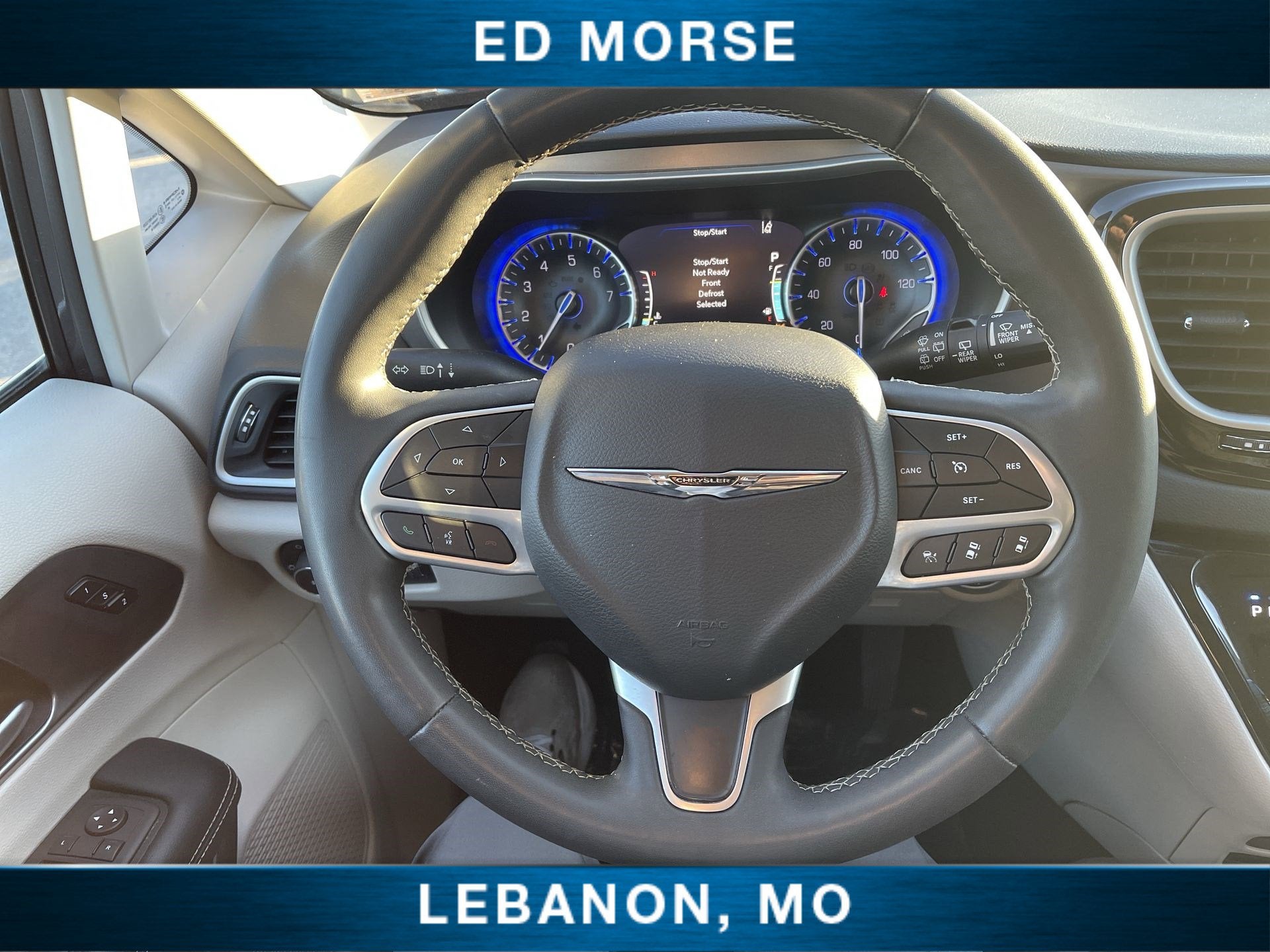 2023 Chrysler Pacifica Touring L