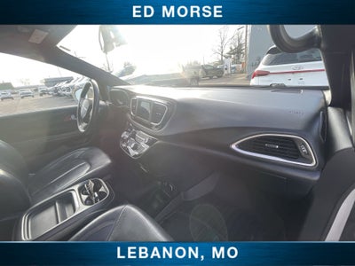 2020 Chrysler Pacifica 35th Anniversary Touring L