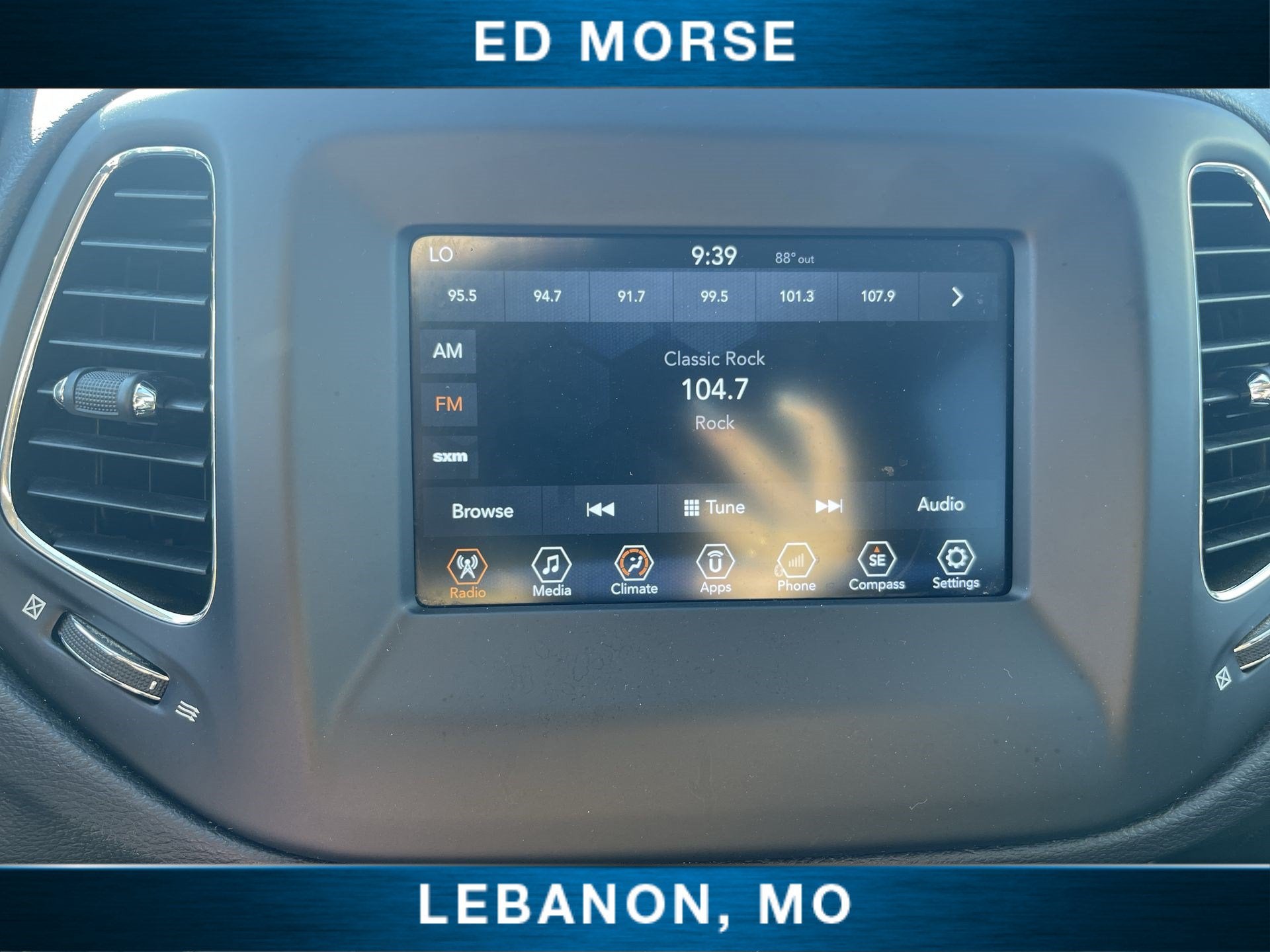 2018 Jeep Compass Latitude FWD