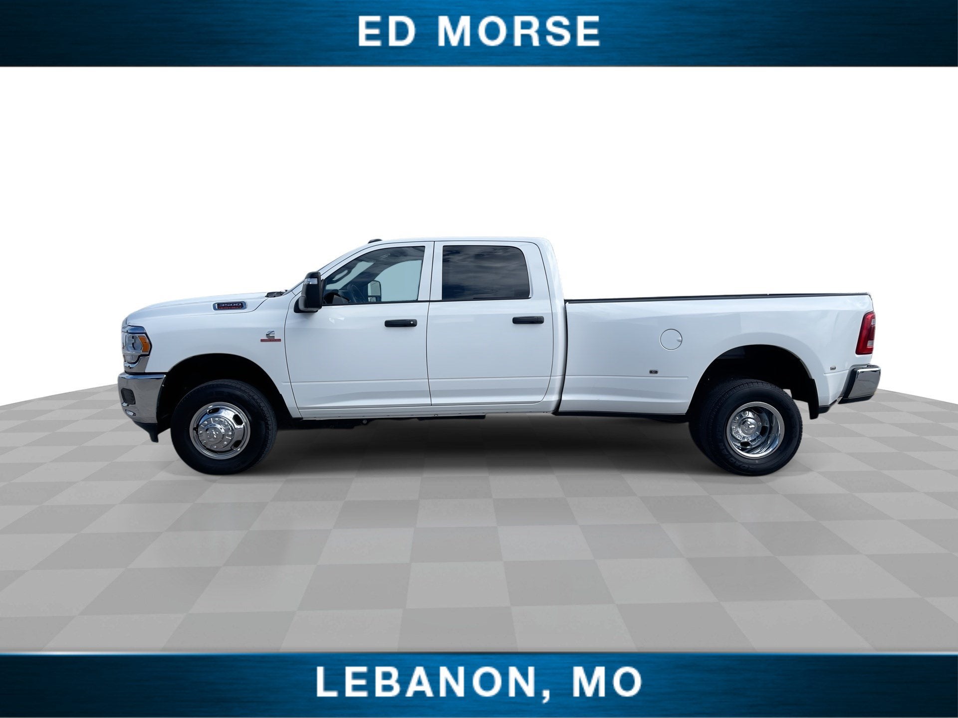 2024 RAM 3500 Tradesman Crew Cab 4x4 8' Box