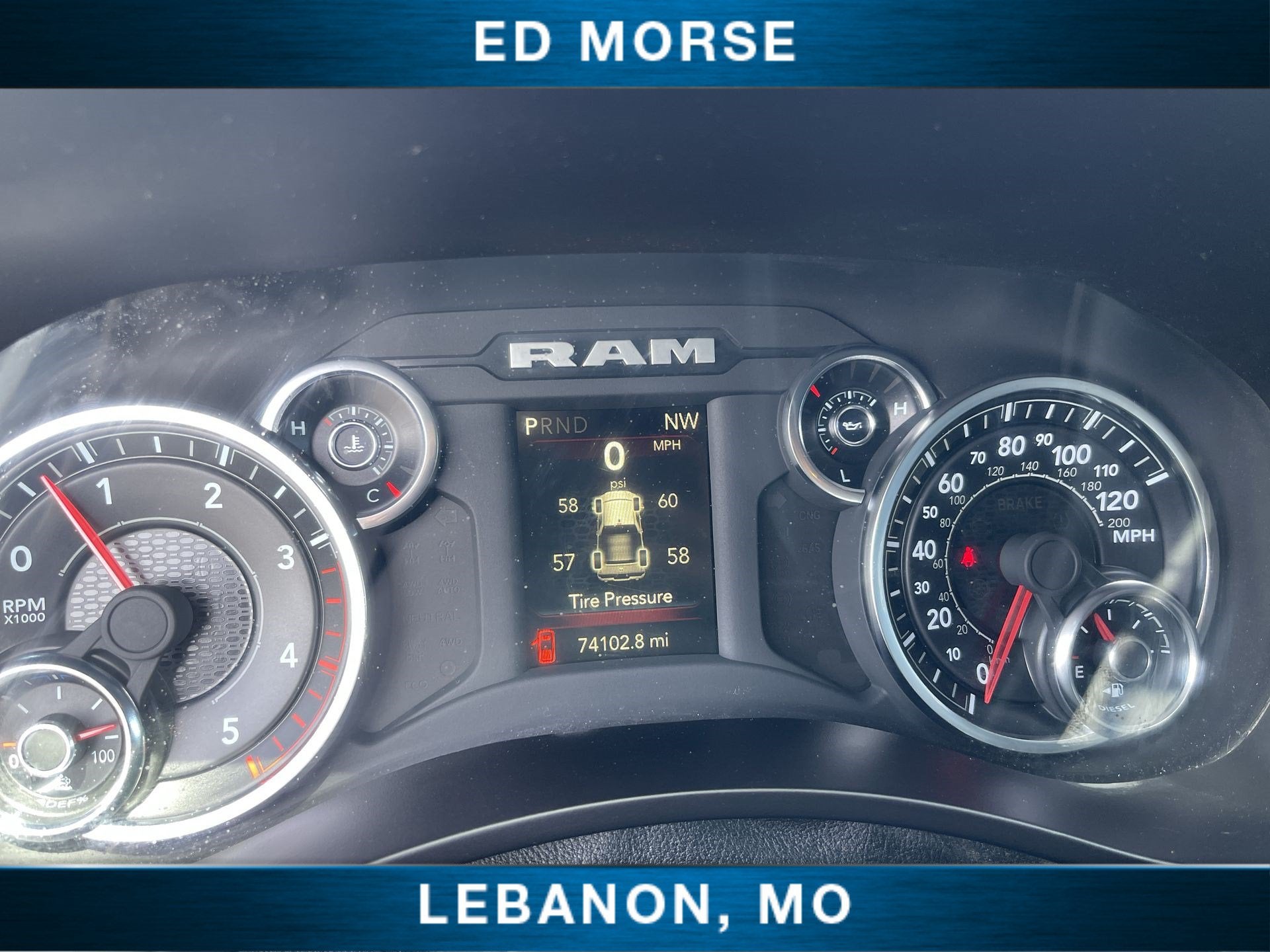 2024 RAM 2500 Tradesman Crew Cab 4x4 8' Box