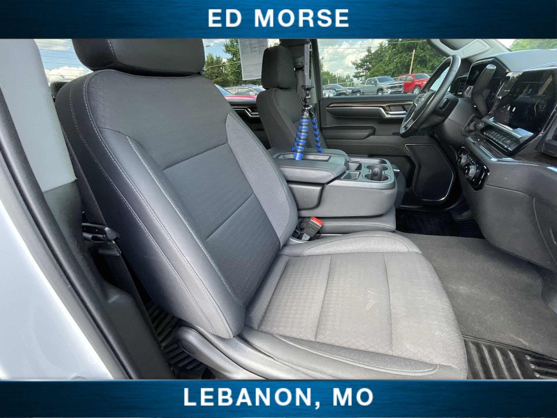 2024 Chevrolet Silverado 1500 LT (2FL)