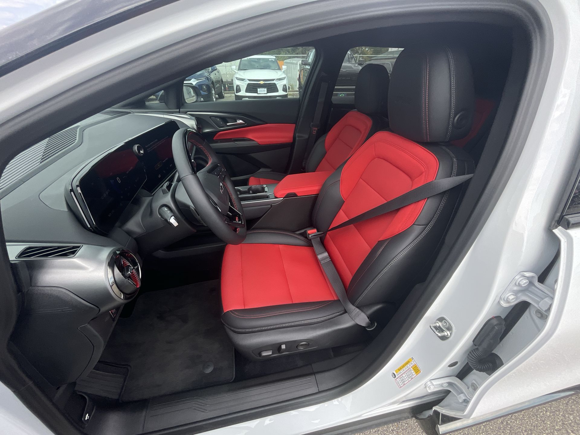 2024 Chevrolet Equinox EV 2RS