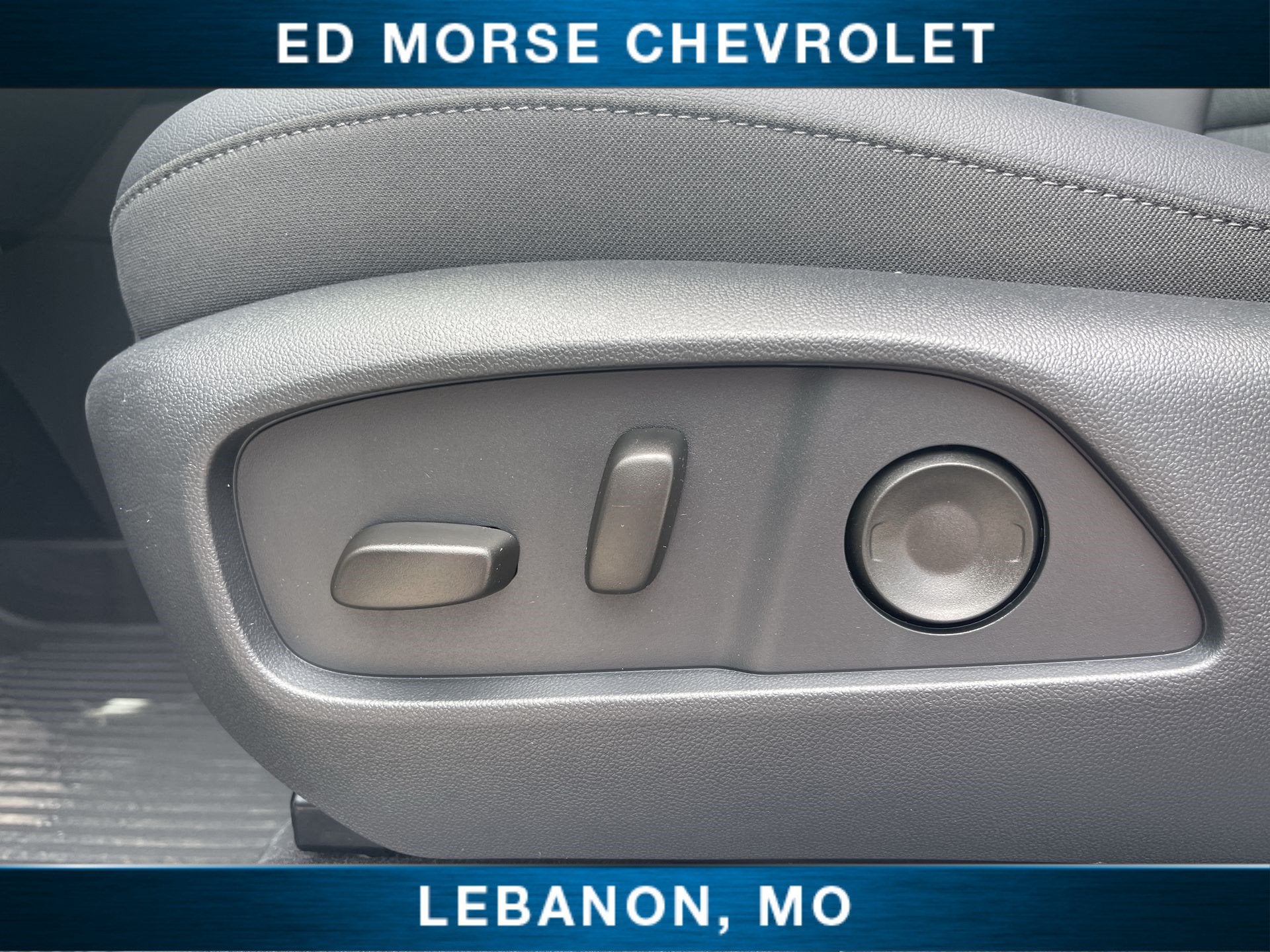 2027 Chevrolet Equinox LT - Photo 32