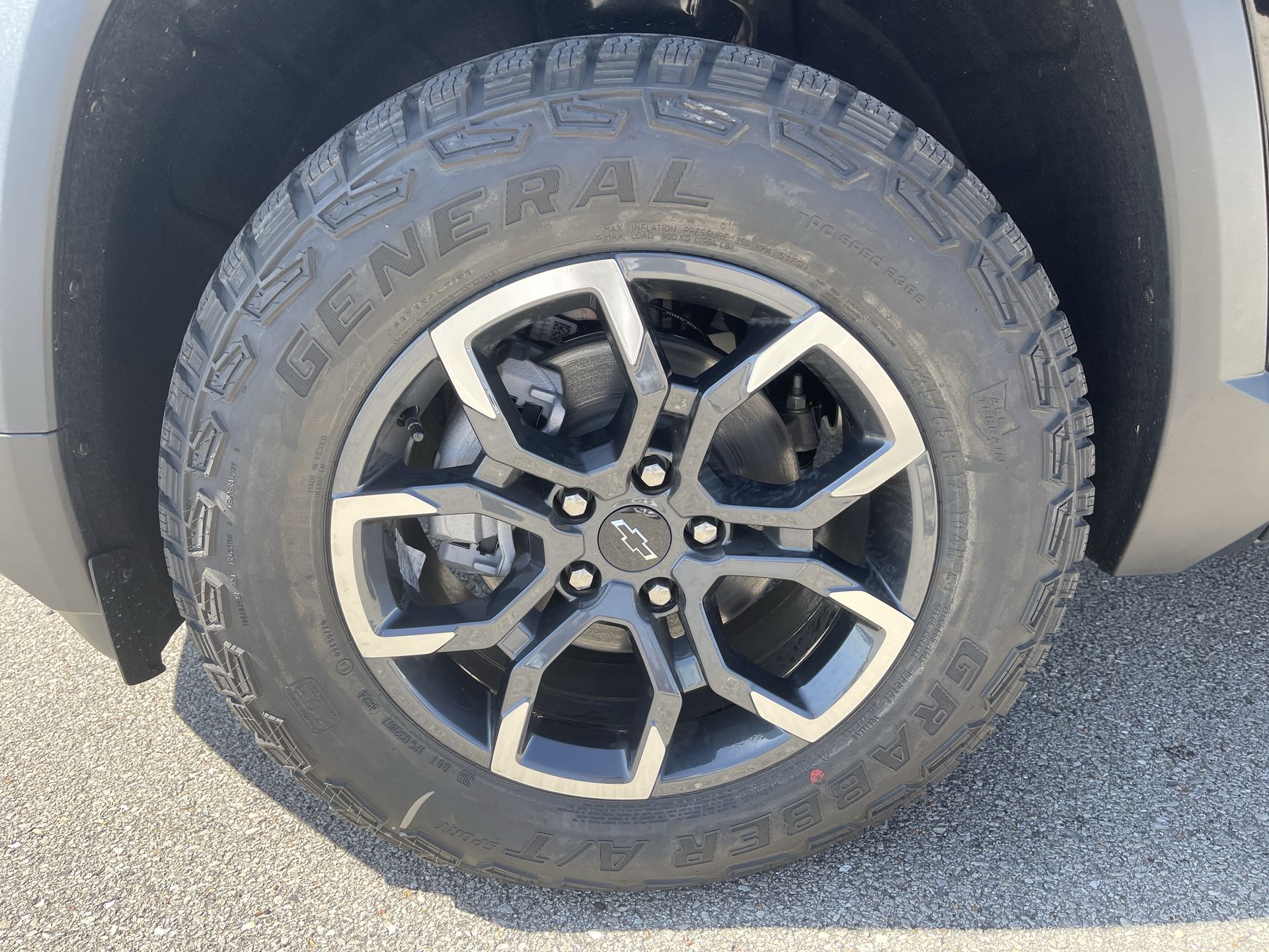 2025 Chevrolet Equinox ACTIV