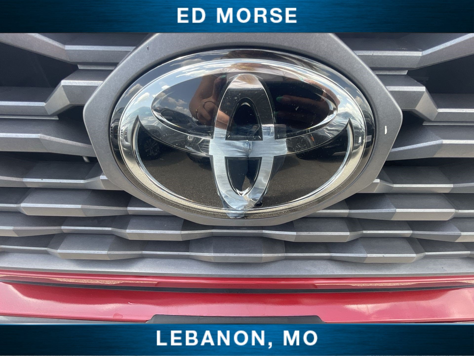 2022 Toyota Tacoma 4WD SR