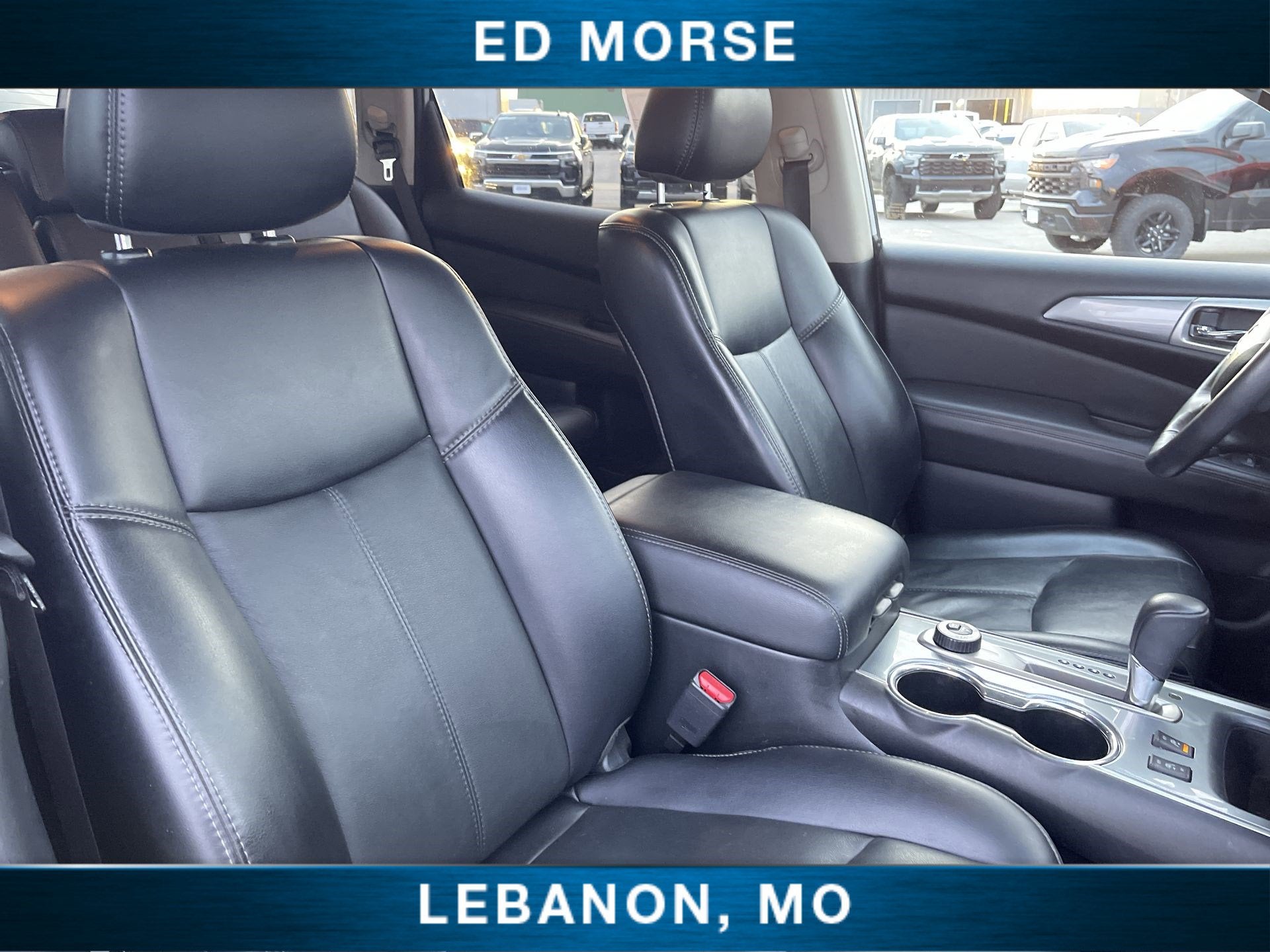 2020 Nissan Pathfinder SL 4WD