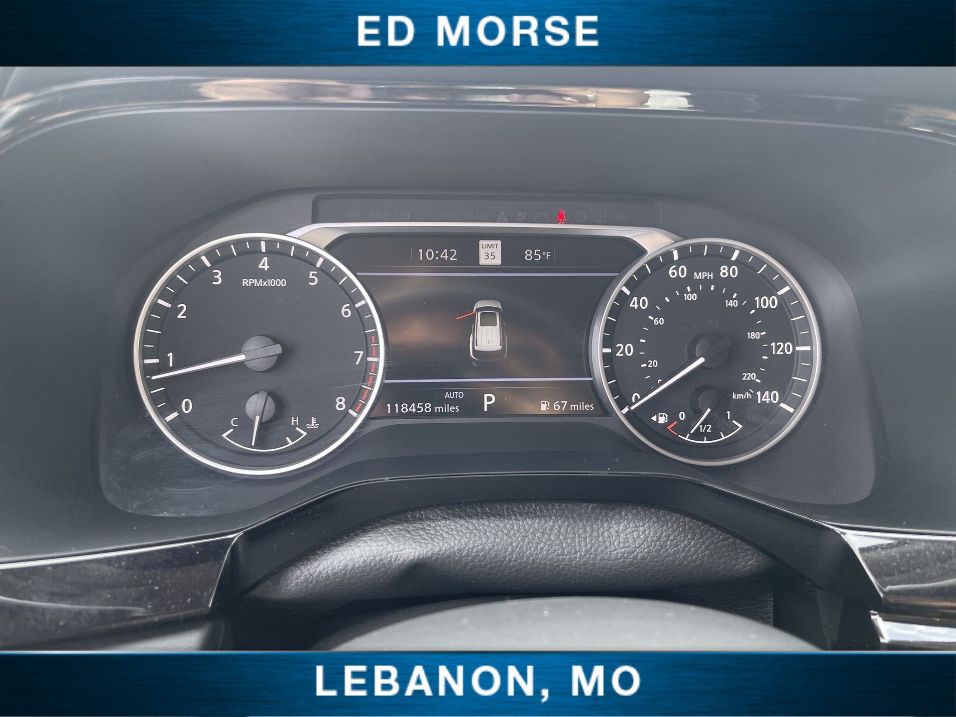 2023 Nissan Pathfinder SL 4WD