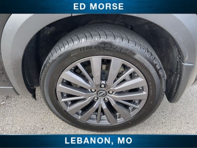 2023 Nissan Pathfinder SL 4WD