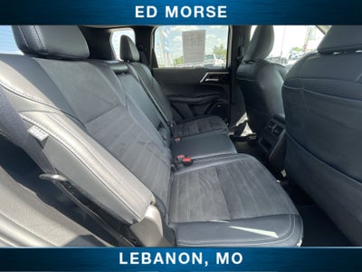 2025 Mitsubishi Outlander SE